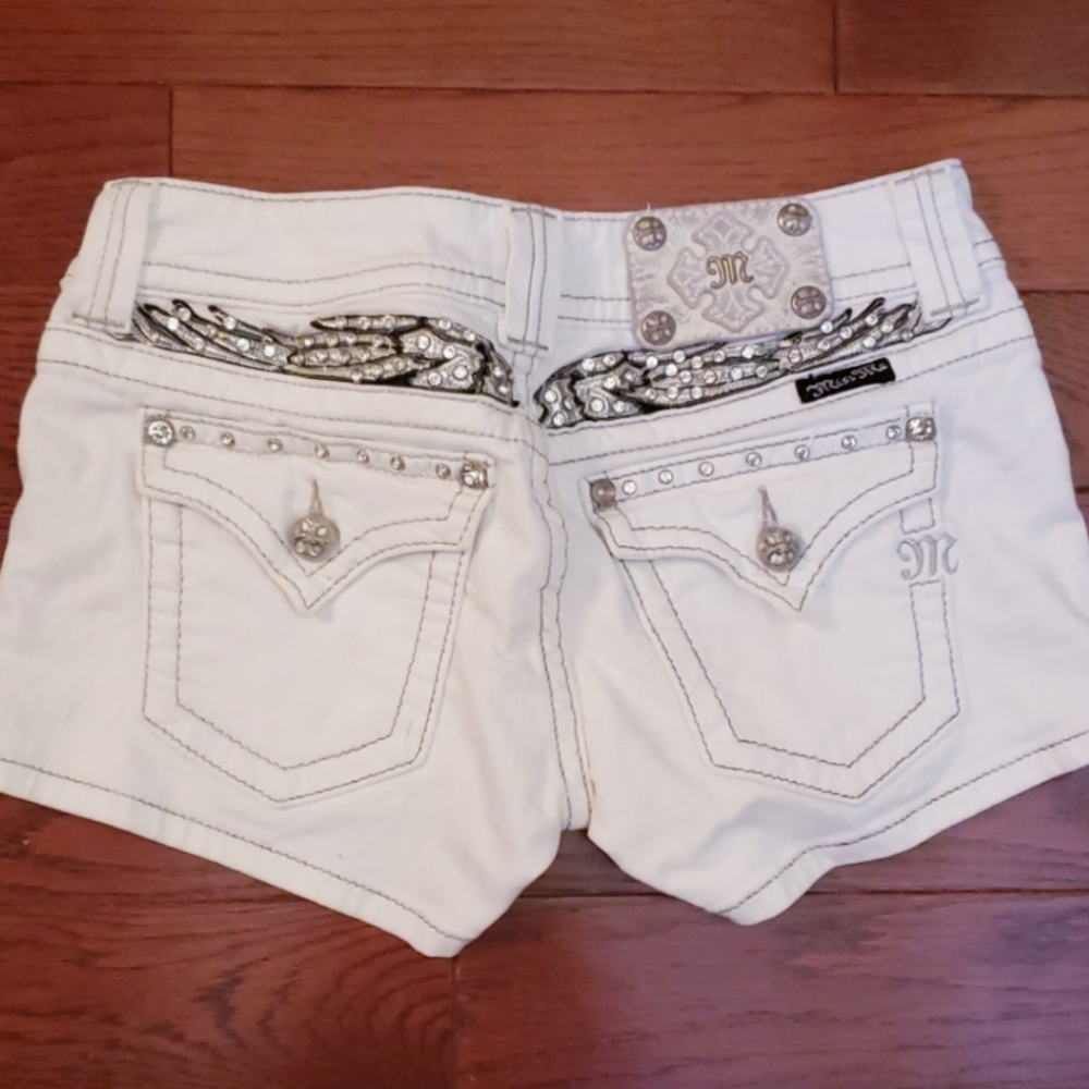 Miss me shorts